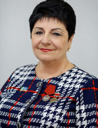 Шутова Людмила Алексеевна.